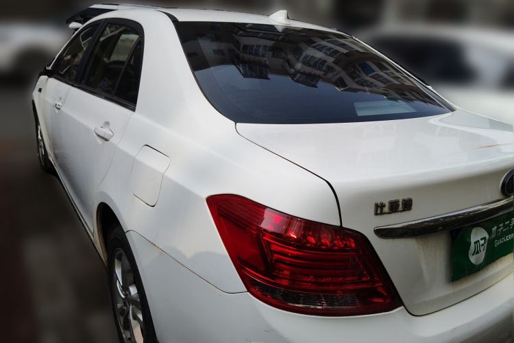 Used BYD Surui 2014 1.5TID Automatic Luxury Model
