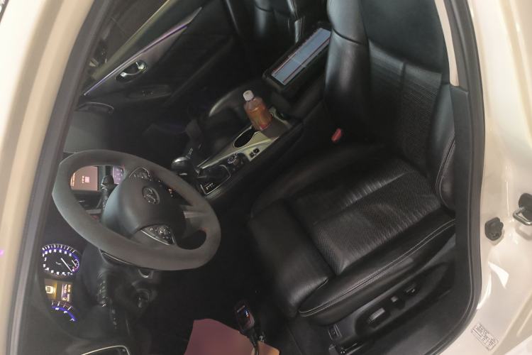 Used Infiniti Q50 2014 3.7L Luxury Sport Edition
