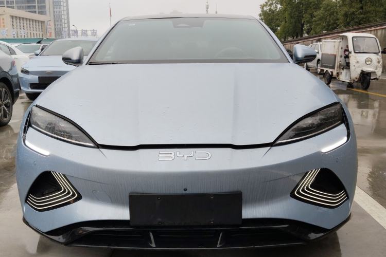 Used BYD Seal 2022 700 km Long-Range Rear-Wheel-Drive Version
