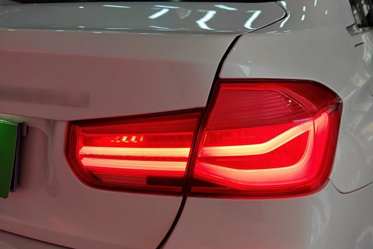 Used BMW 3 Series 2017 320Li Fashion Model
