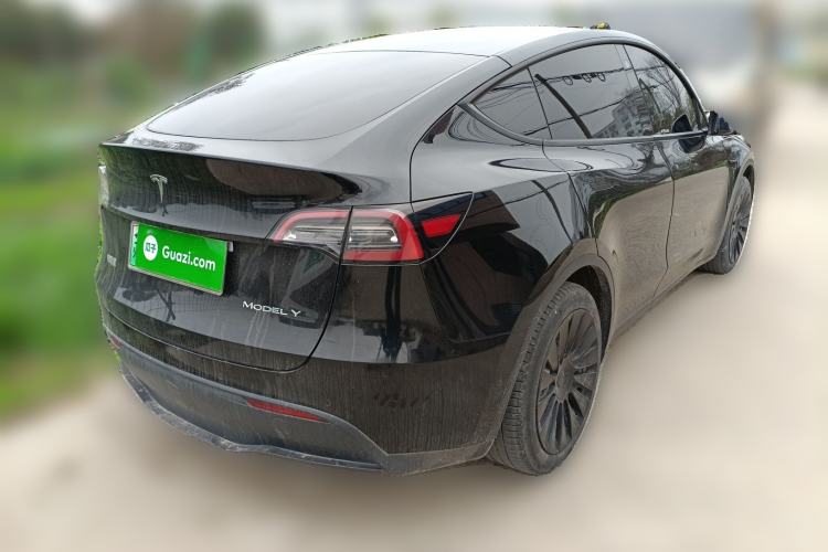 Used Tesla Model Y 2022 Rear-Wheel-Drive Version
