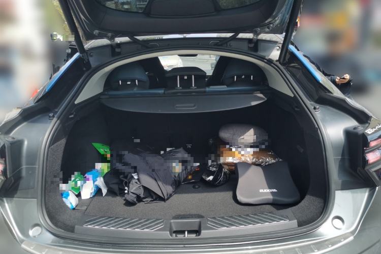 Used Lynk & Co 05 2020 2.0TD Two-Wheel Drive Shine Halo