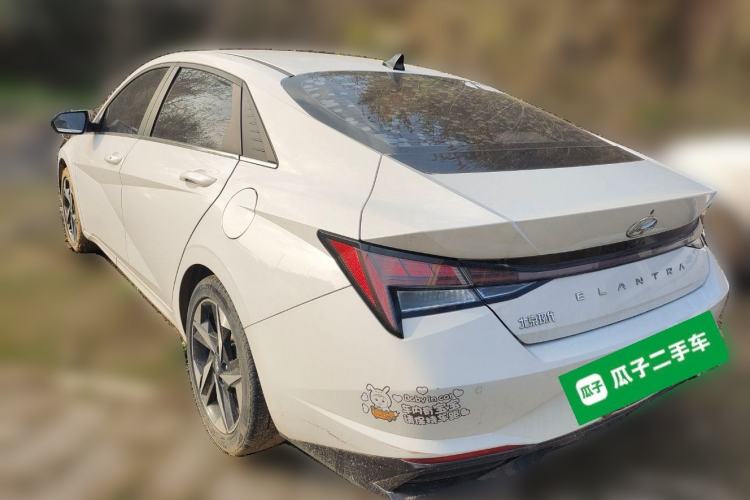 Used Hyundai Elantra 2021 1.5L CVT LUX Prestige Edition Rear Left 45 Deg