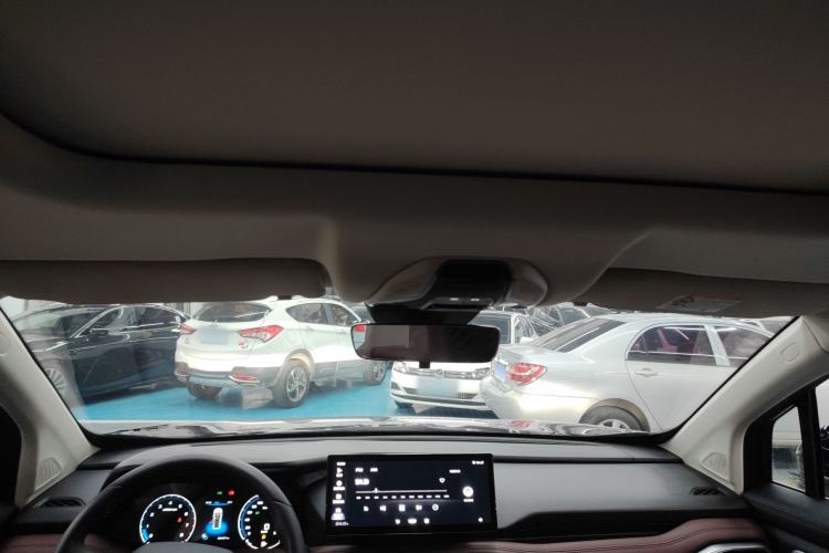 Used Geely Auto Haoyue 2022 1.8TD Automatic Prestige 7-Seater
