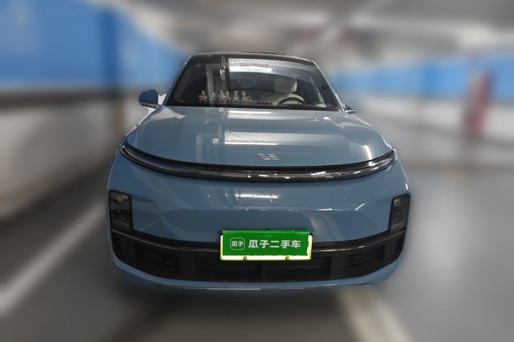 Used Li Auto L8 2023 Pro Model Front