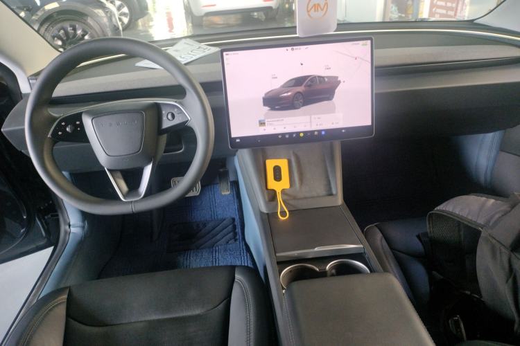 Used Tesla Model 3 2025 Rear-Wheel-Drive Version