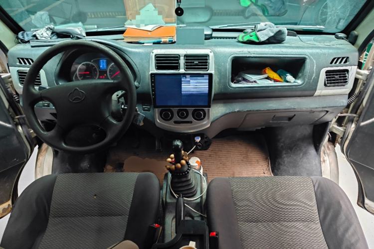 Used CHANGAN KAICHENG Star 9 2015 1.5L Base Version 4G15S Center Console