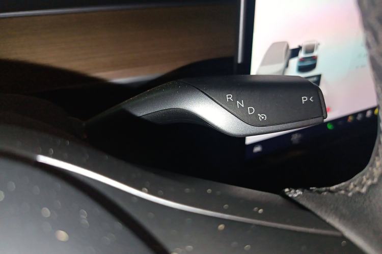 Used Tesla Model Y 2021 Standard Range Rear-Wheel Drive Version
