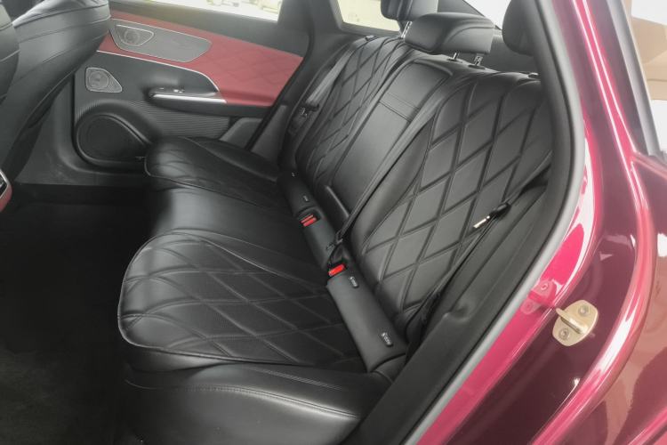 Used Chery Fulwin A9L 2025 Model, Four-Wheel Drive High-Energy Peak Edition Left Rear Seat