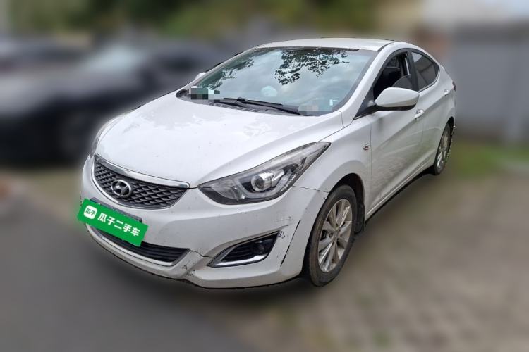 Used Hyundai Elantra (5th Generation / Langdong) 2016 1.6L Automatic Smart Version