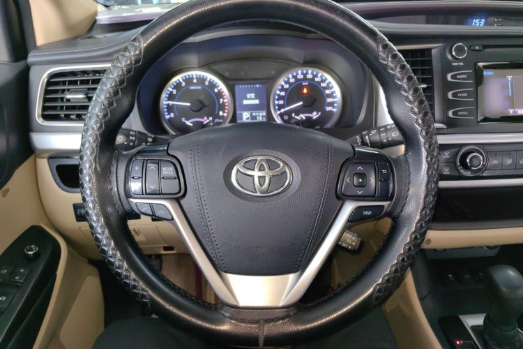 Used Toyota Highlander 2018 2.0T Four-Wheel Drive Elite Edition 7 Seats China VI Standard