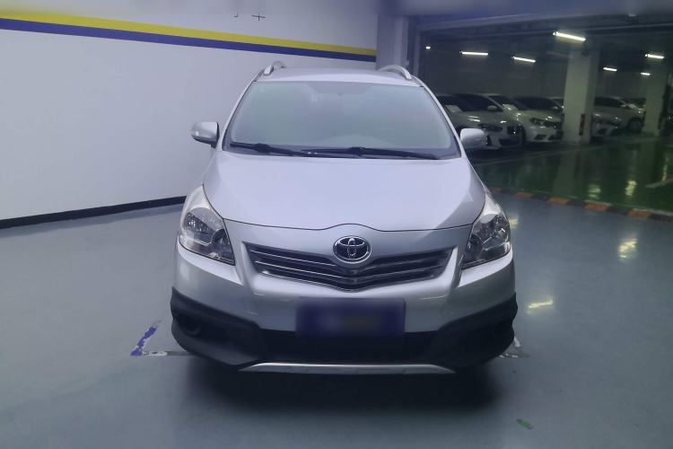 Used Toyota Verso 2015 180E CVT Crossover Edition
