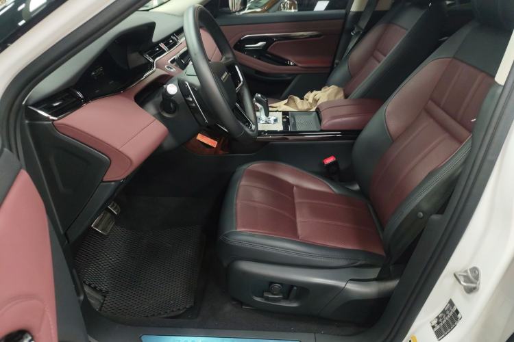 Used Land Rover Range Rover Evoque 2022 Facelifted Aurora L 249 PS R-Dynamic Luxury Edition