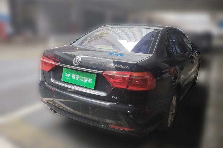 Used Volkswagen Lavida 2013 1.4TSI DSG Comfort Edition Rear Right 45 Deg