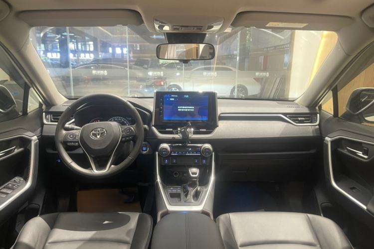 Used Toyota RAV4 2020 2.0L CVT Two-Wheel Drive Prestige Edition