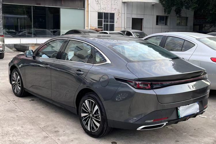 Used Changan Eado PHEV 2025 Smart New Blue Whale 145KM Battleship Edition