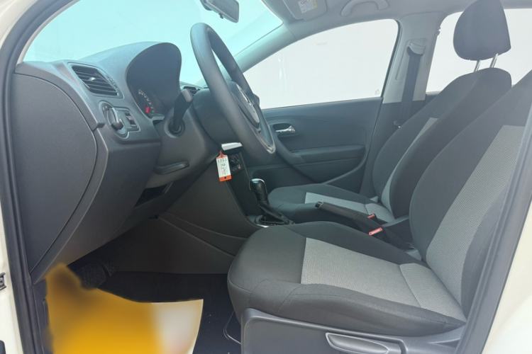 Used Volkswagen Polo 2016 1.4L Automatic Trendy Model Interior 1