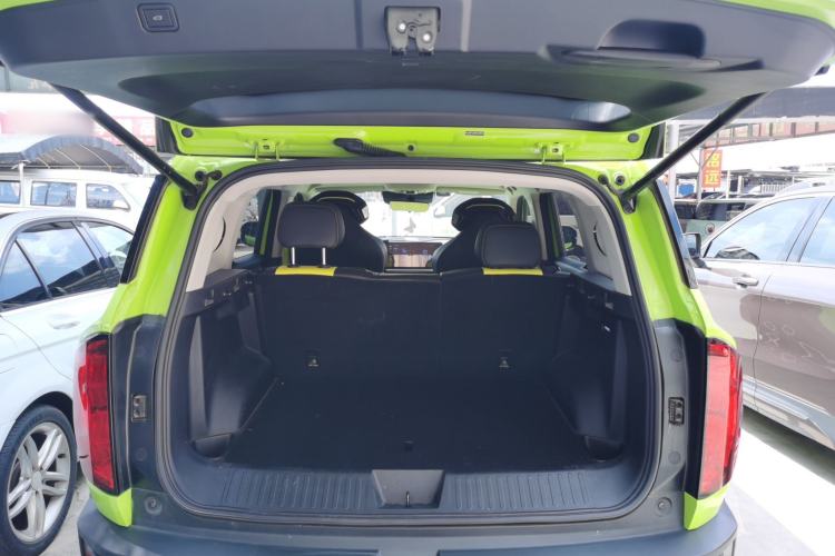 Used Haval X DOG 2022 1.5T DCT Two-Wheel Drive Trendy Edition Trunk