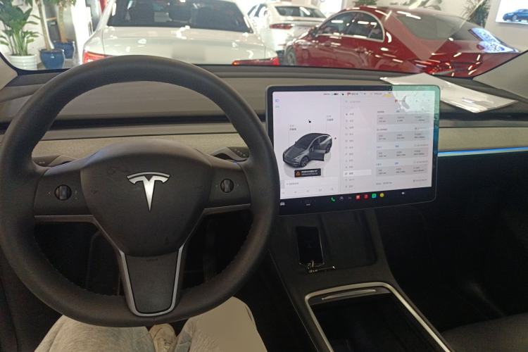 Used Tesla Model Y 2024 Rear-Wheel-Drive Version