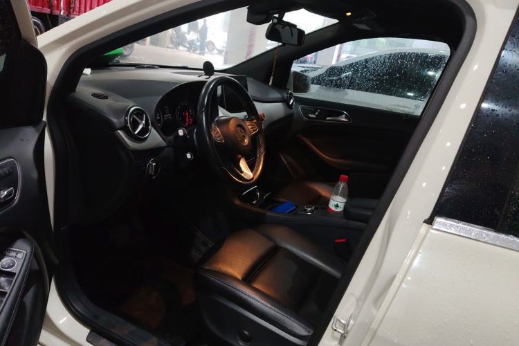 Used Mercedes-Benz B-Class 2017 B 200 Fashion Model
