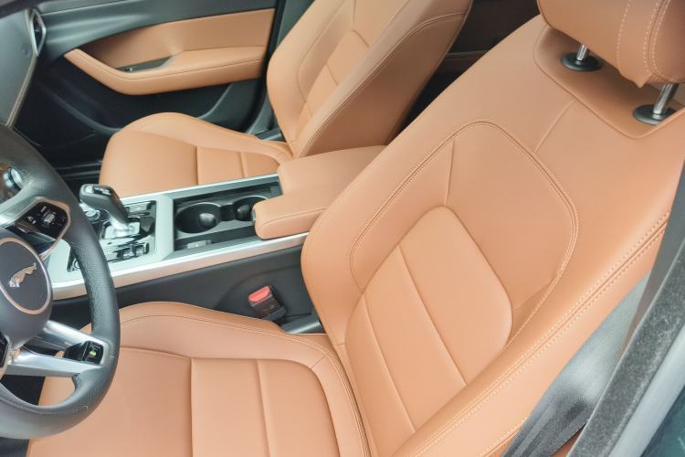 Used Jaguar XEL 2025 2.0T 250 PS R-DYNAMIC 90th Anniversary Edition Left Front Seat