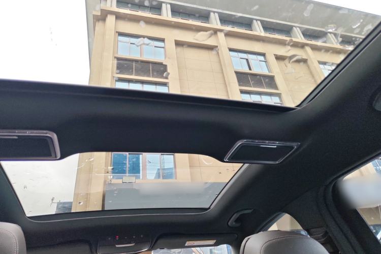 Used Mercedes-Benz GLC 2022 GLC 260 L 4MATIC Luxury Model Headliner