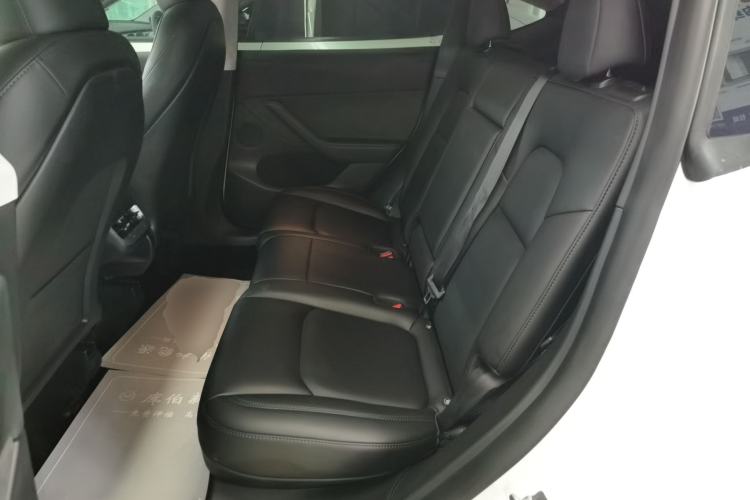 Used Tesla Model Y 2024 Long-Range All-Wheel-Drive Version