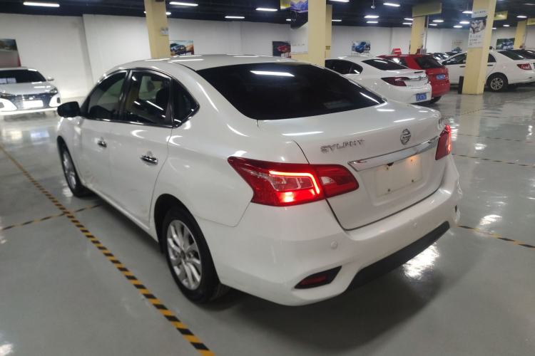 Used Nissan Sylphy 2018 1.6XL Manual Luxury Edition