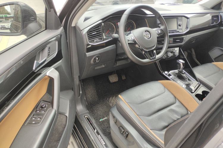 Used Volkswagen Tayron 2019 330TSI Two-Wheel-Drive Luxury Version China V Emission Standard
