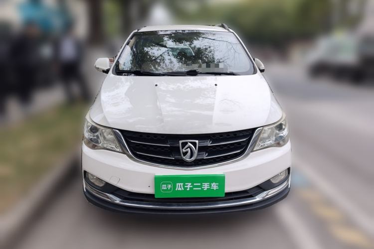 Used Baojun 730 2016 1.5L Manual Comfort Version 7 Seats China V Emission Standard
