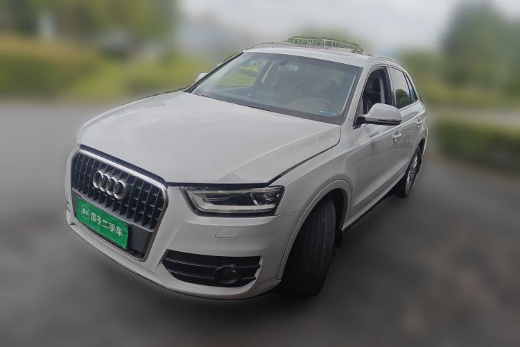 Used Audi Q3 2015 35 TFSI Comfort Model Guazi used car, China used car export, Used car for sale, Used cars, Cheapest cars for sale