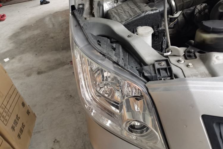 Used Foton Scenic G5 2021 2.0T Diesel Commercial Version 7-Seater Multi-Purpose Passenger Vehicle 4F20TC3

