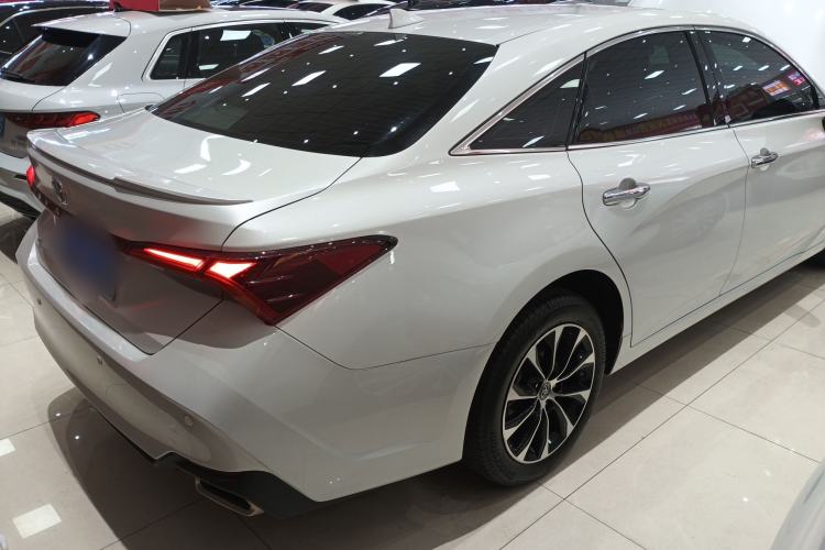 Used Toyota Avalon 2023 2.5L Luxury Edition
