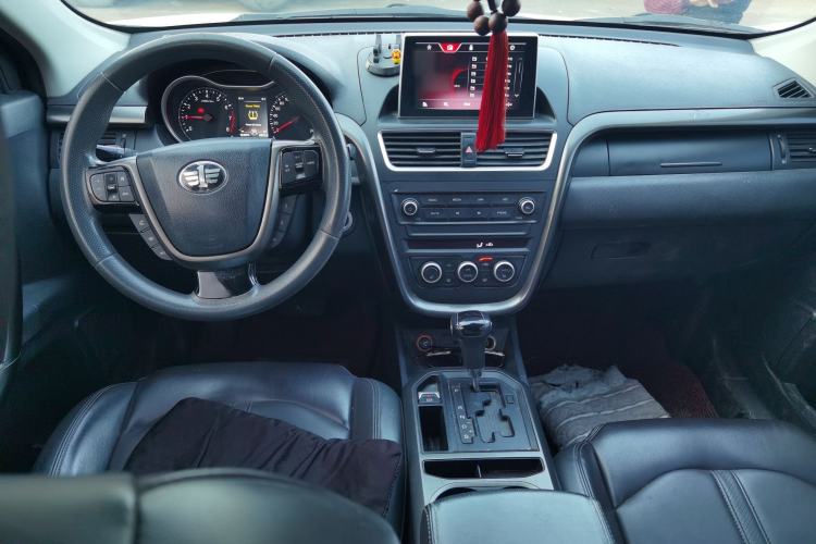 Used Bestune X80 2017 1.8T Automatic Luxury Model
