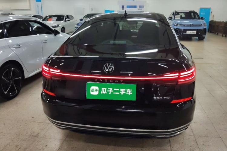 Used Volkswagen Passat 2022 330TSI Luxury Edition Custom Version