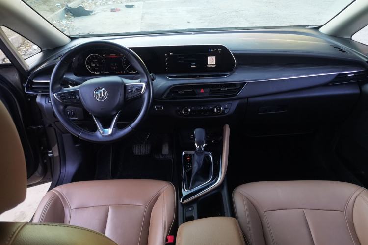 Used Buick GL6 2021 323T Mild Hybrid Connect Prestige Model
