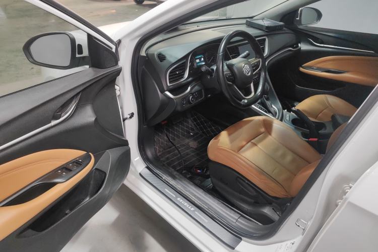 Used Buick GT 2019 18T Automatic Connected Flagship Version China VI Standard
