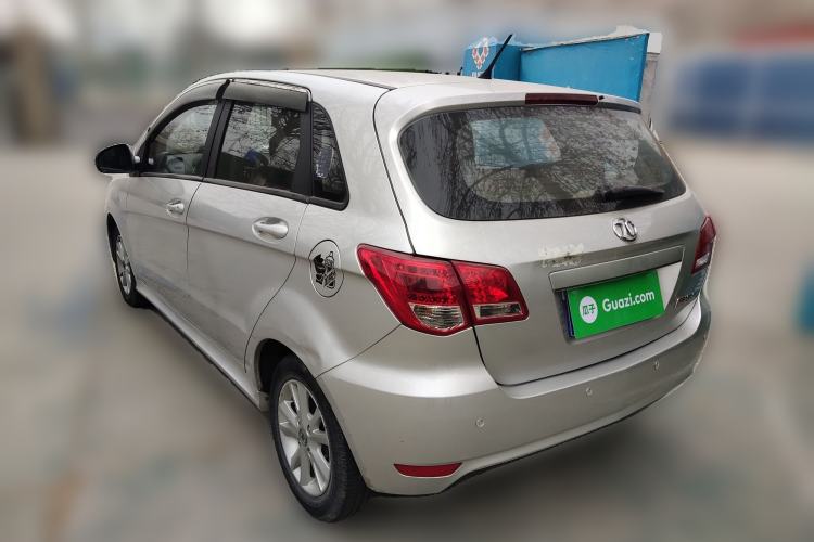 Used BAIC E Series 2013 Hatchback 1.5L Manual Lotte Edition