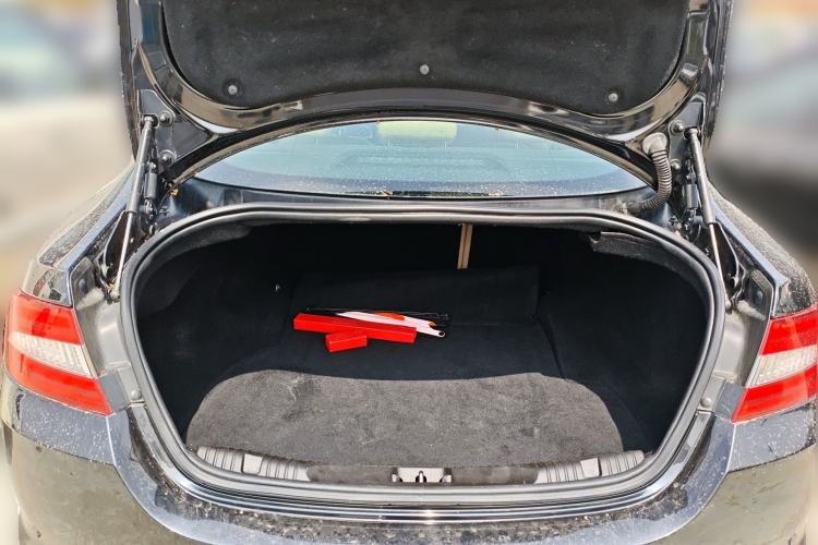 Used Jaguar XF 2009 XF 3.0L V6 Luxury Edition Trunk