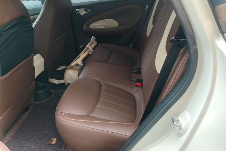 Used Wuling Bingo 2023 333 km Lingxi Connected+ Version Left Rear Seat