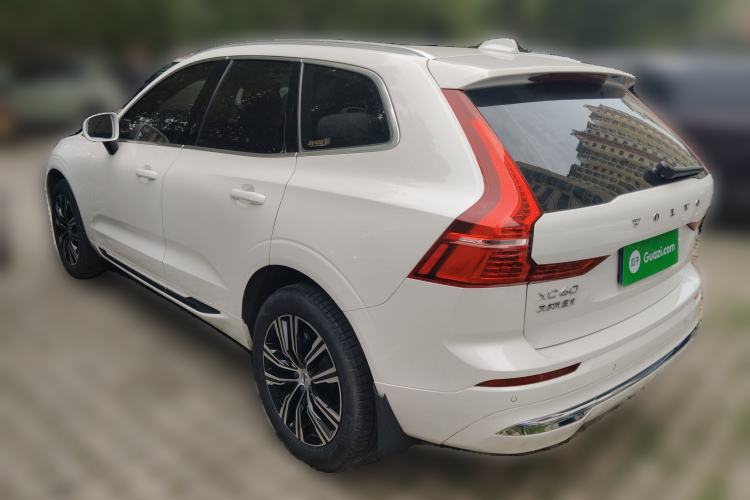 Used Volvo XC60 2022 B5 4x4 Smart Luxury Edition
