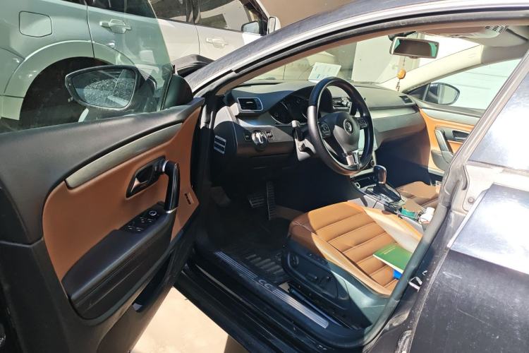 Used Volkswagen FAW-Volkswagen CC 2011 1.8TSI Luxury Model