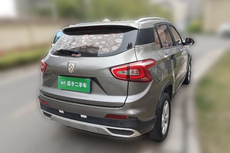 Used Baojun 510 2017 1.5L Automatic Fashion Model
