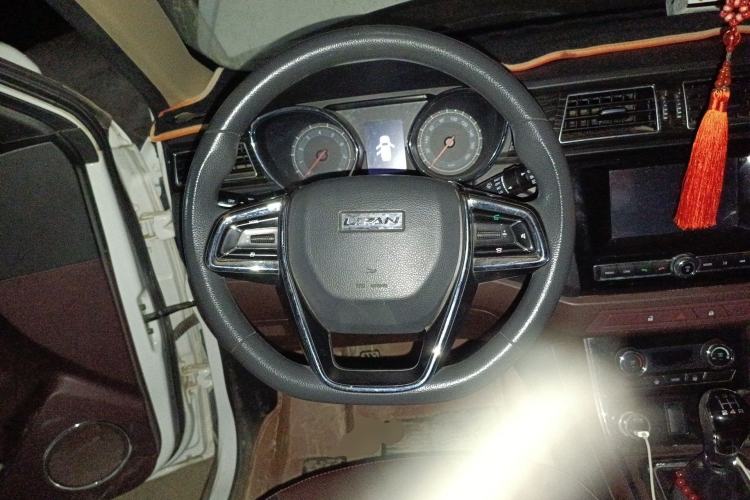 Used Lifan Auto Myway 2016 1.5L Manual Elite Version Steering Wheel