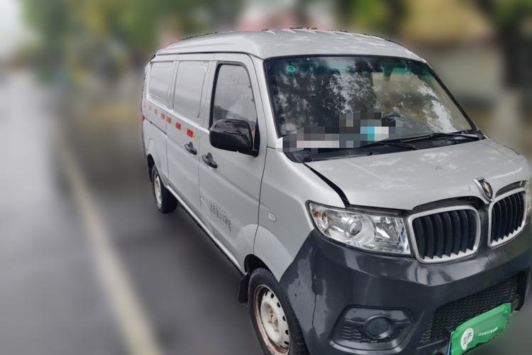 Used Jinbei Hiace X30 2020 1.5L Van Super-Enjoyment Model China VI Standard SWC15M