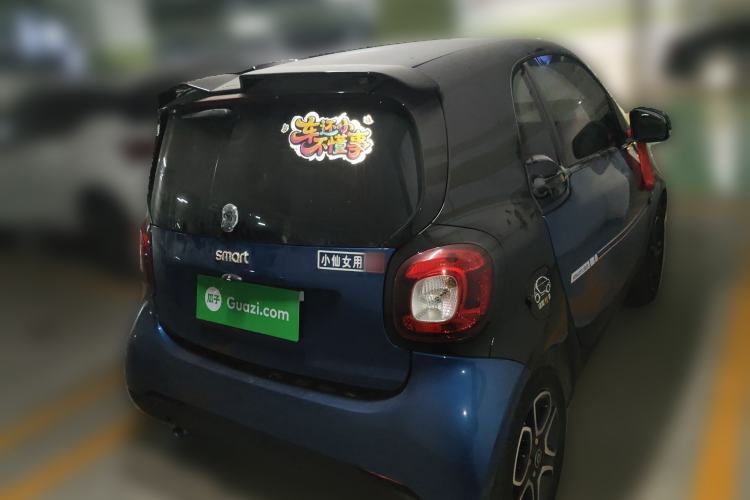 Used smart fortwo 2019 0.9T 66kW Hardtop Wind Power Edition China VI Rear Right 45 Deg