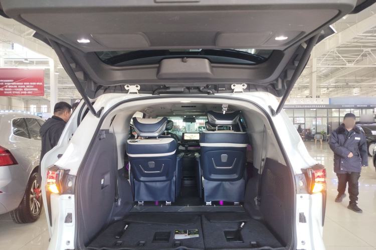 Used Toyota SIENNA 2023 2.5L Hybrid Comfort Edition