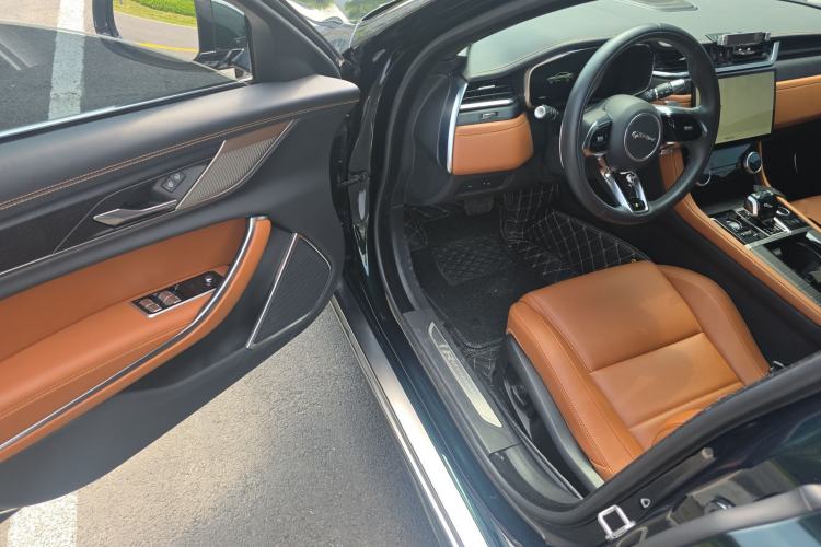 Used Jaguar XFL 2022 XFL 2.0T P250 Two-Wheel-Drive Elite Sport Edition