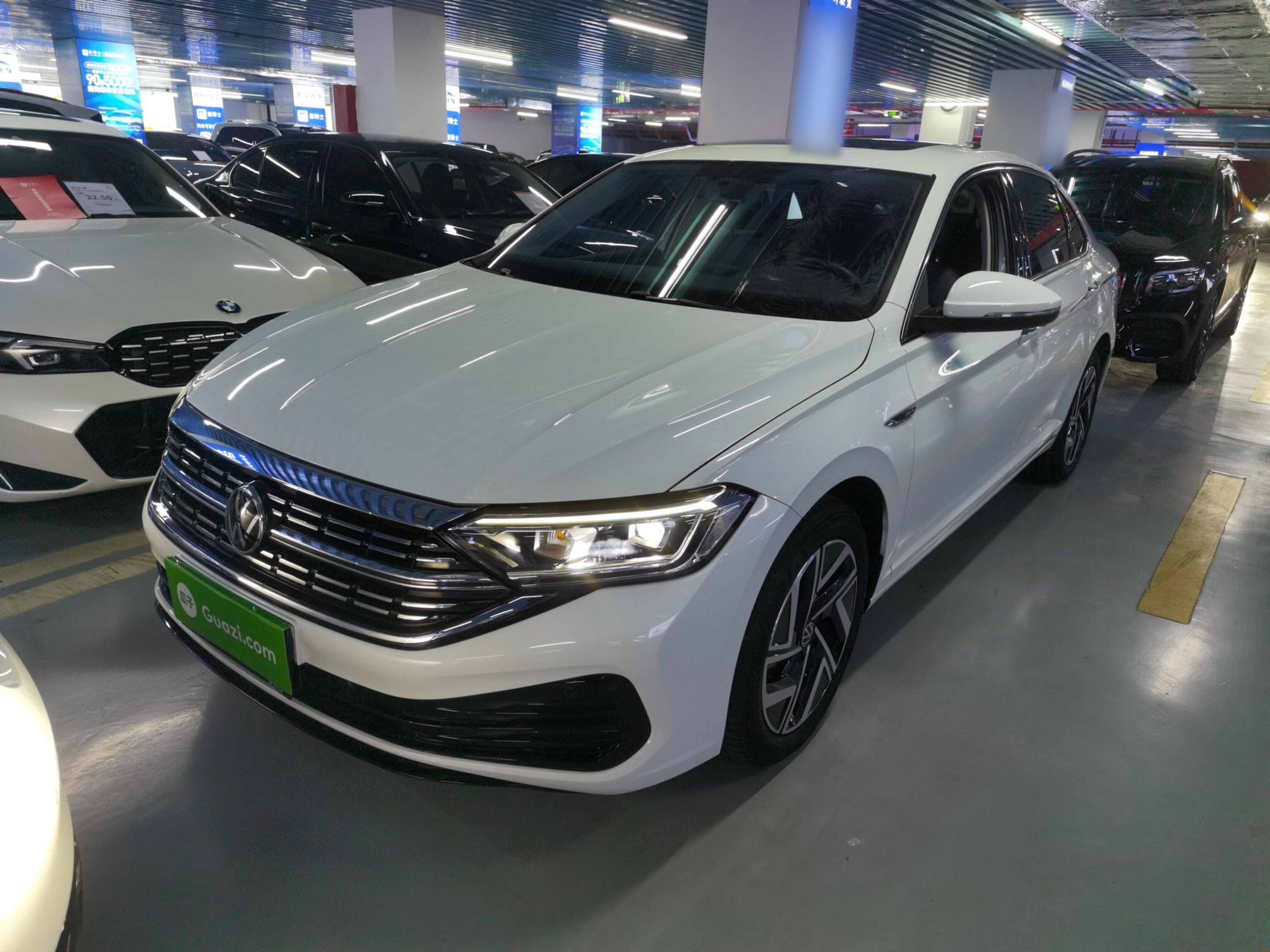 Parte inferior delantera