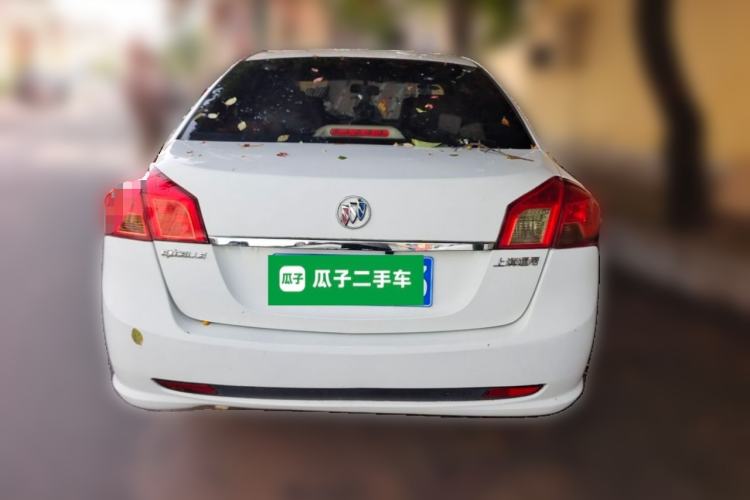 Used Buick Excelle 2013 1.5L Manual Classic Model
